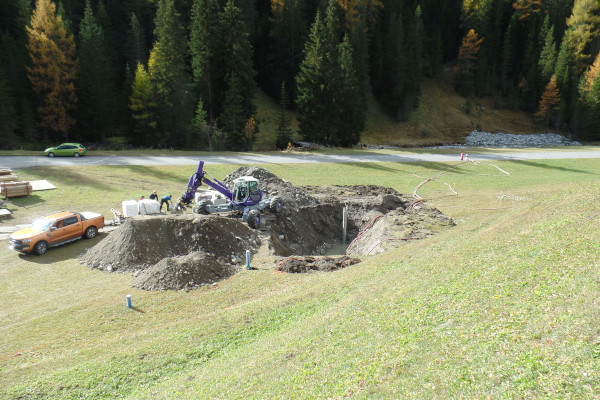 Standort des Entnahmebrunnen und der Kiespackung beim Bau.